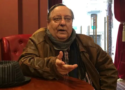 "Am jucat cu mama moartă în casă". Tudorel Filimon, alias Nea Popa din serialul "La bloc", a rămas marcat de o dramă teribilă