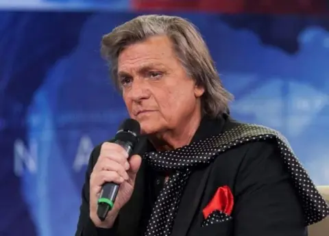 Florin Piersic nu știa, în tinerețe, unde este Cannes, pe hartă. Ce a făcut actorul în avion și de ce l-a apostrofat Gopo: ”Aveam smokingul lângă pui...” / EXCLUSIV