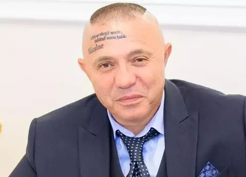 Fiul manelistului Nicolae Guță a fost atacat în plină stradă și transportat la spital: "A raportat polițiștilor că i-a dispărut o sumă mare de bani"
