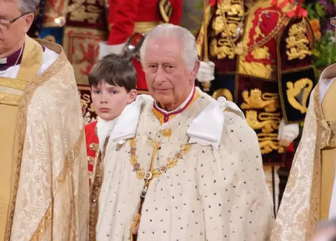Încoronarea Regelui Charles al III-lea. La ceremonie participă și Olena Zelenska
