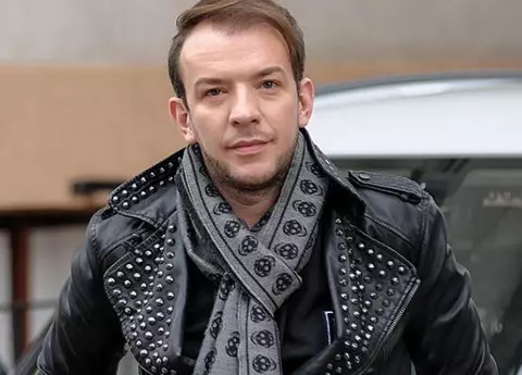 Cine a fost Stephan Pelger. Designerul a fost abandonat și înfiat, suferea de depresie de la 10 ani și a recunoscut că este gay