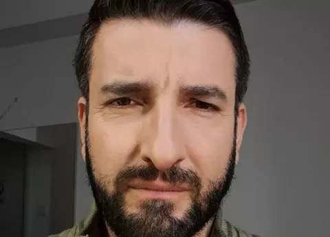 De ce s-a înscris Silviu Biriș la Teologie: „A venit pe baza durerii pe care am simțit-o în urma divorțului de mama copiilor. Am făcut tot ce se poate omenește ca să refac familia și să o întorc din drum” / EXCLUSIV