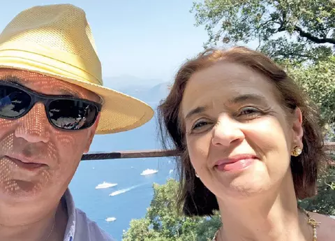 Dana Bartzer și Dan Creimerman dezvăluie secretul căsniciei lor de 35 de ani: „Familia presupune înțelegere, să știi când să cedezi…”. Au sărbătorit nunta de argint / EXCLUSIV