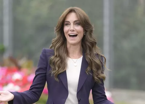 Kate Middleton a purtat același costum de două ori într-o săptămână: "Unde este fashionista?!". Ce i-a deranjat, de fapt, pe fanii Prințesei de Wales  