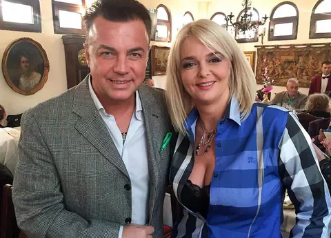 Cine este Iuliana Marciuc. A trecut printr-un divorț și are o relație de aproape 30 de ani cu Adrian Enache