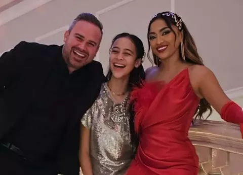 Bella Santiago face lecții de canto cu fiica ei, Kescielle, în vârstă de 12 ani: „Când era mai mică nu prea asculta de mine”. Artista participă în noul sezon Te cunosc de undeva / EXCLUSIV