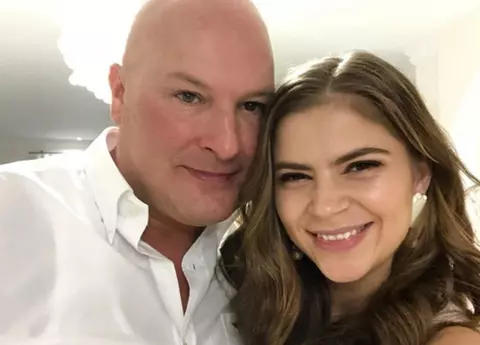 Arpad Paszkany, fostul patron al CFR Cluj, a divorțat de soția sa Anne. Fosta dansatoare a Andrei este cu 20 de ani mai tânără decât el