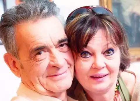Anca Pandrea, declarație de dragoste pentru Iurie Darie, la expoziția cu desenele lui: ”Vă iubesc pe toți, dar...”. Actorul ar fi împlinit 95 de ani și a fost omagiat la Teatrul de Comedie / EXCLUSIV