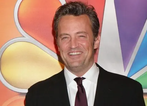 Testamentul lui Matthew Perry a fost deschis. Cine îi moștenește averea de peste 120 de milioane de dolari a regretatului actor din „Friends”