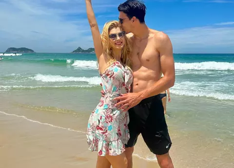 Andreea Bălan, despre nunta cu Victor Cornea: „Aș vrea ceva foarte restrâns, pentru că cealaltă a fost foarte zgomotoasă“