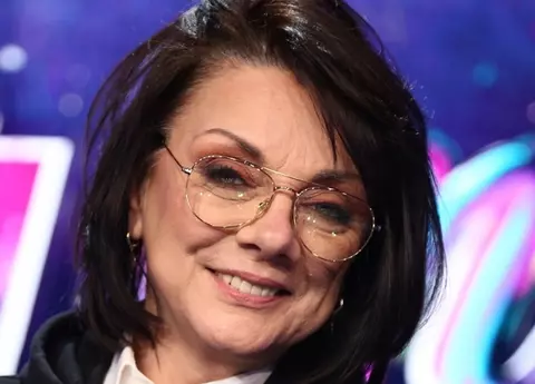 Carmen Tănase a dezertat din armată și a fost la un pas să fie dată afară din facultate. Cine i-a sărit în ajutor: „Aveam nevoie de cineva să mă îmbrac. Mergeam de ziceai că mi-a turnat cineva ciment în straie"
