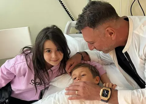 Fiul lui Christian Sabbagh a fost operat la Viena. Micuțul se luptă de ani cu autismul. Cât a costat intervenția: „La 4 ore după ce a ieșit din operație a început să vorbească"