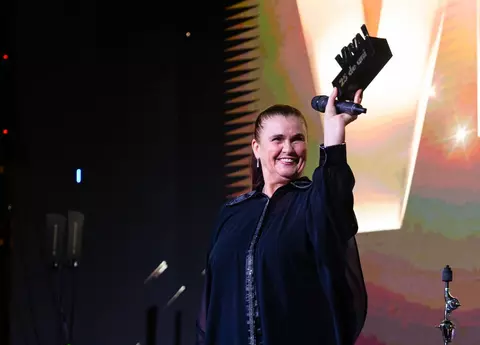 Ce verighete poartă Felicia Filip și soțul ei, Cristian Mihăilescu: ”Din miliardele de posibilități, Dumnezeu a făcut în așa fel să ne întâlnim noi doi... ” Cei doi au sărbătorit 33 de ani de iubire / EXCLUSIV