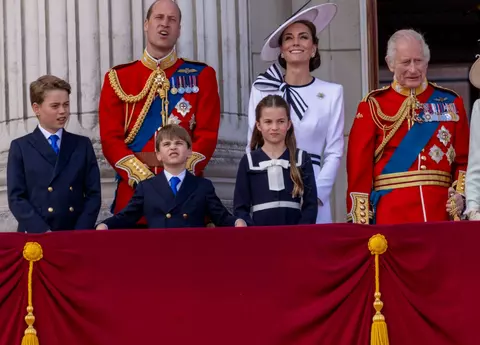 De ce a acceptat Kate Middleton să apară după șase luni în public, în plin tratament împotriva cancerului. Motivul din spatele revenirii sale