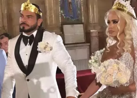 Mama Andei Adam își aseamănă ginerele, pe Yosif Mohaci, cu Jason Momoa: „Cel mai tare, nu? El e pașnic, ea e mai agitată, dar..." / Ce tradiție a ținut neapărat artista să respecte la nuntă
