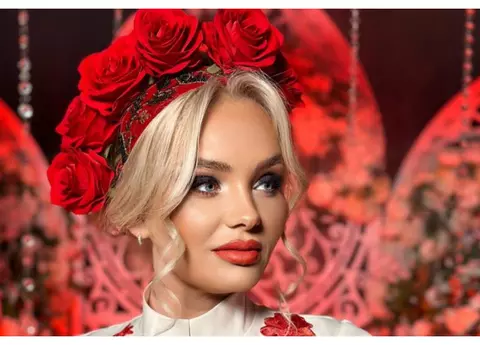 Cum a reușit Maria Constantin să scape de câteva kilograme cu ajutorul unui nutriționist. Programul pe care îl urmează: „Trebuie să beau foarte multă apă, minim 3 litri. Nu am voie cafea"