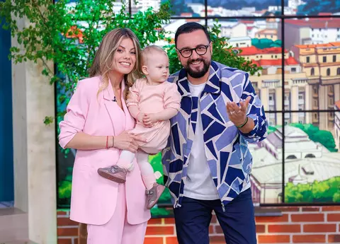 Care este cea mai mare teamă a Roxanei Hulpe ca mamă: „Nu înțelegi până nu ai copii. E frumos, dar e și foarte greu”. Cum a slăbit vedeta Pro TV 40 de kilograme, după nașterea fiicei sale, Zora