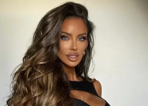 Bianca Drăgușanu a răbufnit după ce a fost amendată cu 200 de lei, pentru parcare: „Japca și tupeul ordinar...”