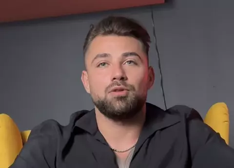 Claudiu Dragotă de la Insula iubirii, scos pe sus dintr-un local, de bodyguarzi. După bătaia cu Romeo Vasiloni, a fost implicat într-un alt scandal: „A venit cu niște prieteni, s-au distrat...”