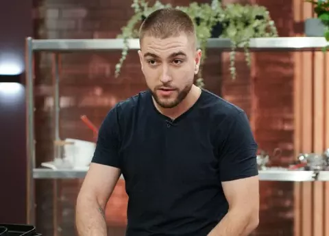 Cine este Sebi Dascălu de la MasterChef 2024. A avut o copilărie grea, a lucrat în Italia, și-a cunoscut soția la 14 ani, e tată și are propria afacere