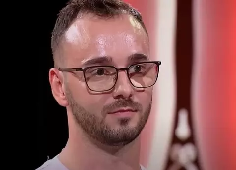 Cine este Daniel Ioan Plescan, cuțitul de aur al lui Alexandru Sautner de la Chefi la Cuțite. Locuiește de 18 ani în Italia și lucrează ca bucătar