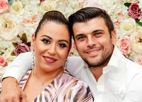 Oana Roman susține că Marius Elisei nu se implica în viața de familie, în timpul mariajului: „80% din lucruri tot eu le făceam singură. Acum le fac 100%, diferența nu e foarte mare”