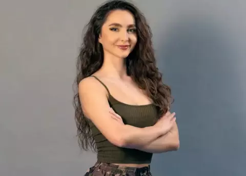 Andreea Moromete, fosta concurentă de la Survivor România, a lucrat două zile la o mănăstire: „M-am gândit că ar fi bine să iau o pauză de la tot, un loc în care 100% găsesc liniște”