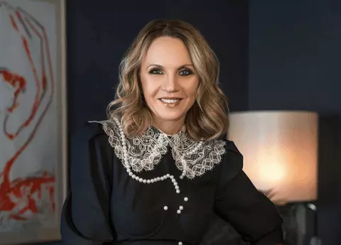 Cine este Camelia Șucu. A fost căsătorită cu Dan Șucu, are două fiice și este una dintre cele mai influente femei de afaceri din România