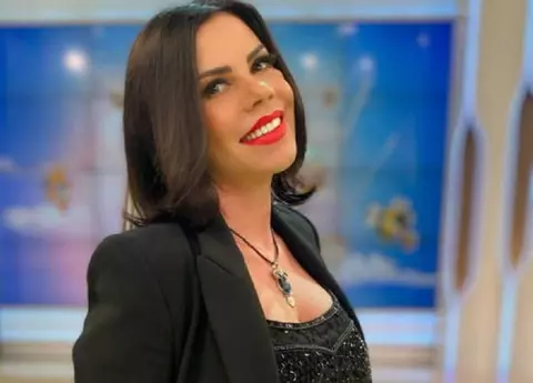 Cine este Luminița Anghel. Artista a trecut prin două divorțuri, are un fiu biologic și e în scandal de mulți ani cu băiatul ei adoptiv, David Pușcaș