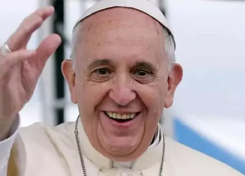 Papa Francisc, o viață dedicată credinței, păcii și compasiunii. Cum a ajuns preot din tehnician chimist, faptele prin care a impresionat omenirea și controversele în care a fost implicat