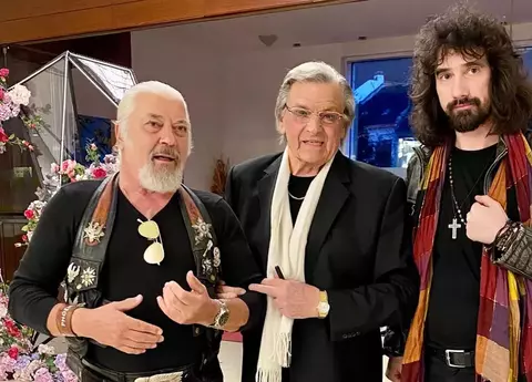 Nicu Covaci, omagiat în trei orașe din țară, la un an de la moartea sa. Regizorul Radu Nema: "Este incredibil cum, la un an de la plecarea sa, prezența lui Nicu Covaci este atât de puternică" / EXCLUSIV