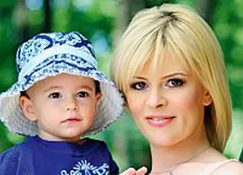 Sanda Ladosi si Bogdan