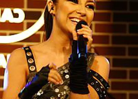 Andra mereu indragostita: ”Iubeste-ma azi, iubeste-ma maine”