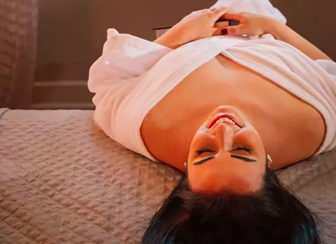 Tehnologiile AI devin parte din rutina wellbeing de acasă. Inovațiile la care ai deja acces anul acesta