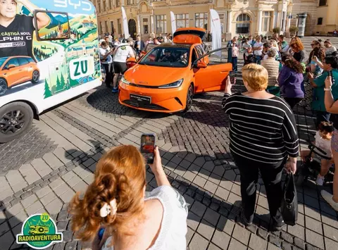 UN ASCULTĂTOR RADIO ZU VA DEVENI PROPRIETARUL celui mai nou BYD Dolphin G DM-i Super Hybrid, mașină electrică cu autonomie de 1000 de km