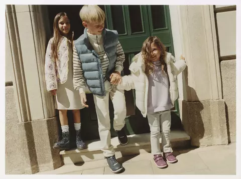 Cizme pentru o fetiță elegantă - cele mai frumoase modele de copii