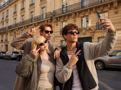 Festivaluri, fashion și fotografii cu personalitate: vara prin lentilele OPPO Reno16 Pro