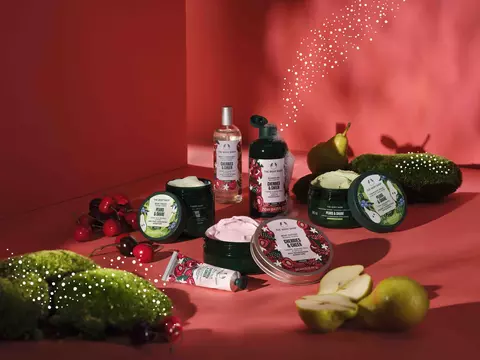 The Body Shop lansează două noi game de îngrijire corporală potrivite pentru atmosfera festivă