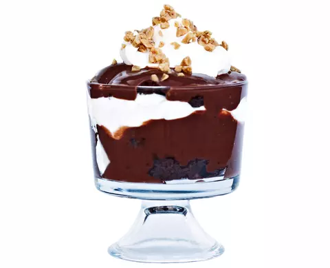 Brownie cu alcool – varianta moderna