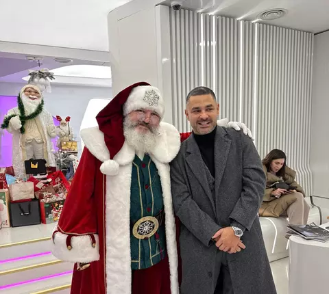 Swiss Clinics și Valentin Burada aduc magia Crăciunului în inimile copiilor din centrele de zi, printr-o amplă acțiune socială realizată alături de DGASPC și ONG-uri partenere