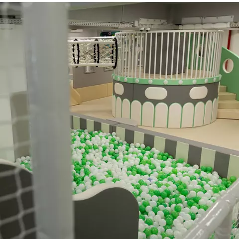 Caracteristici importante ale unui loc de joacă copii în funcție de vârstă