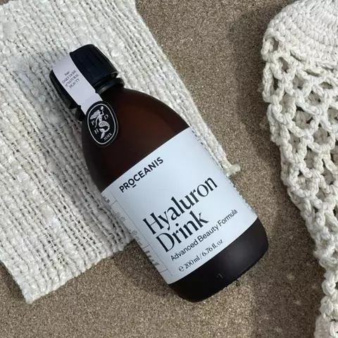 Frumusețe din interior spre exterior cu ajutorul acidului hialuronic și a vitaminelor esențiale