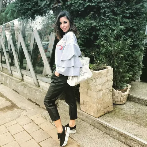 Natalia Mateuţ va fi domnişoara de onoare a Adelinei Pestriţu