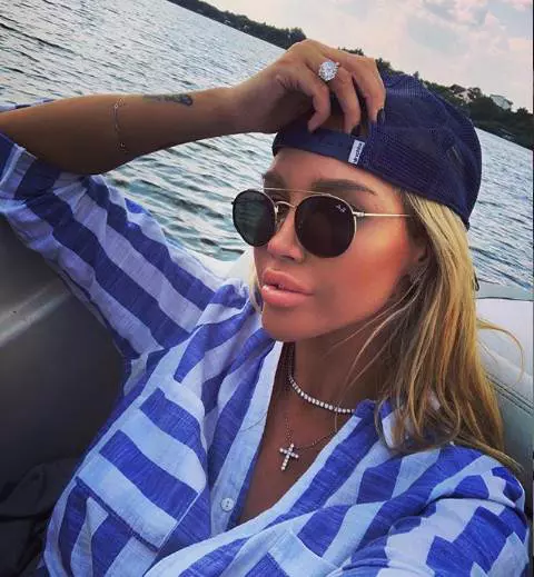 raluca-podea-wiki-iubit-varsta-nemachiata