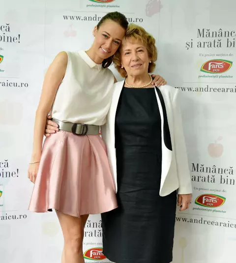 Andreea Raicu a lansat cartea "Mananca si arata bine!"