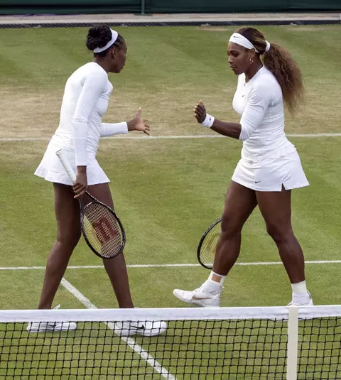 Vedete pe teren şi în tribune la Wimbledon