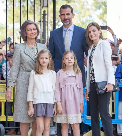 Cum au sărbătorit vedetele Paştele catolic