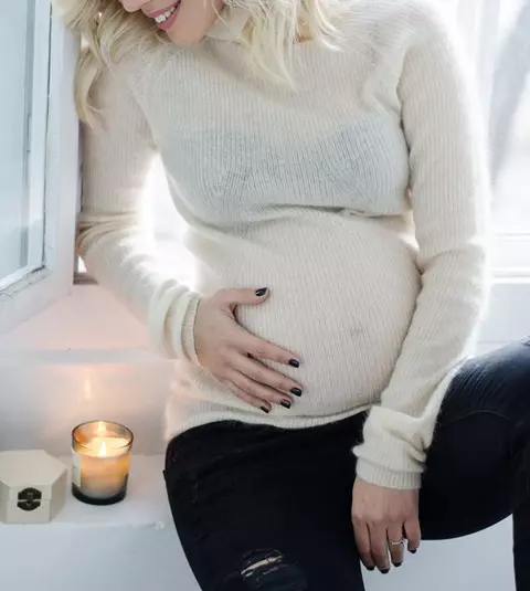 Vedete care vor deveni părinţi în 2016