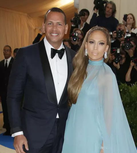 Jennifer Lopez și Alex Rodriguez - prima vacanță în doi. Diva este absolut fermecată de iubitul ei