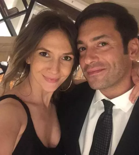 Adela Popescu şi Radu Vâlcan, vacanţă în doi, la Barcelona: "Escapada romantică a debutat cu peripeţii"